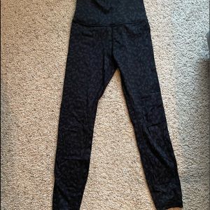 acta wear cheetah leggings